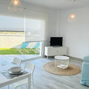 precioso-apartamento-con-vistas-y-piscina.es-andalucia.com/